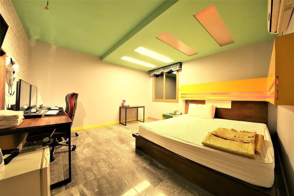 Premium room