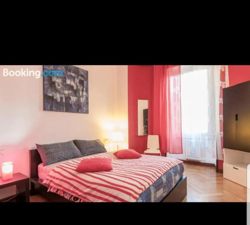 Double room (full double bed)