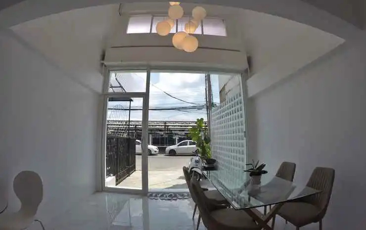 Balcony & Terrace