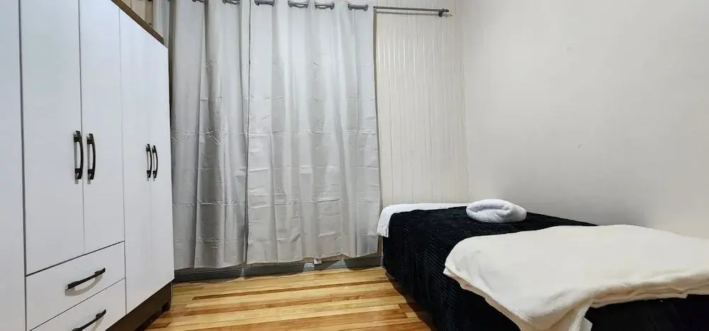 Comfort room