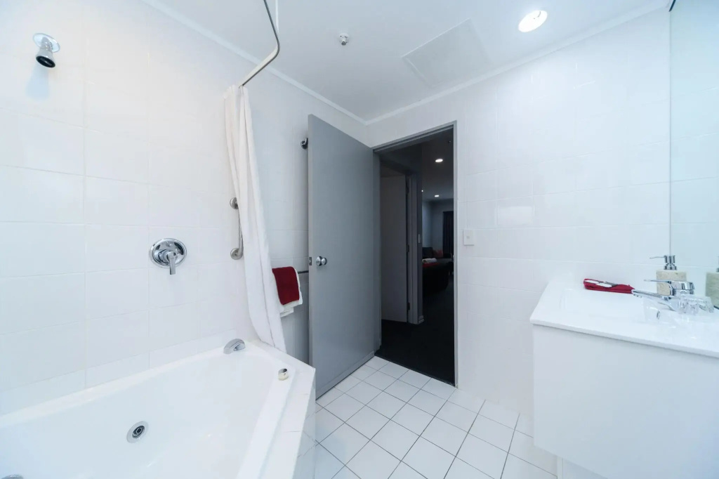 Aubyn Court Spa Motel - фото 10