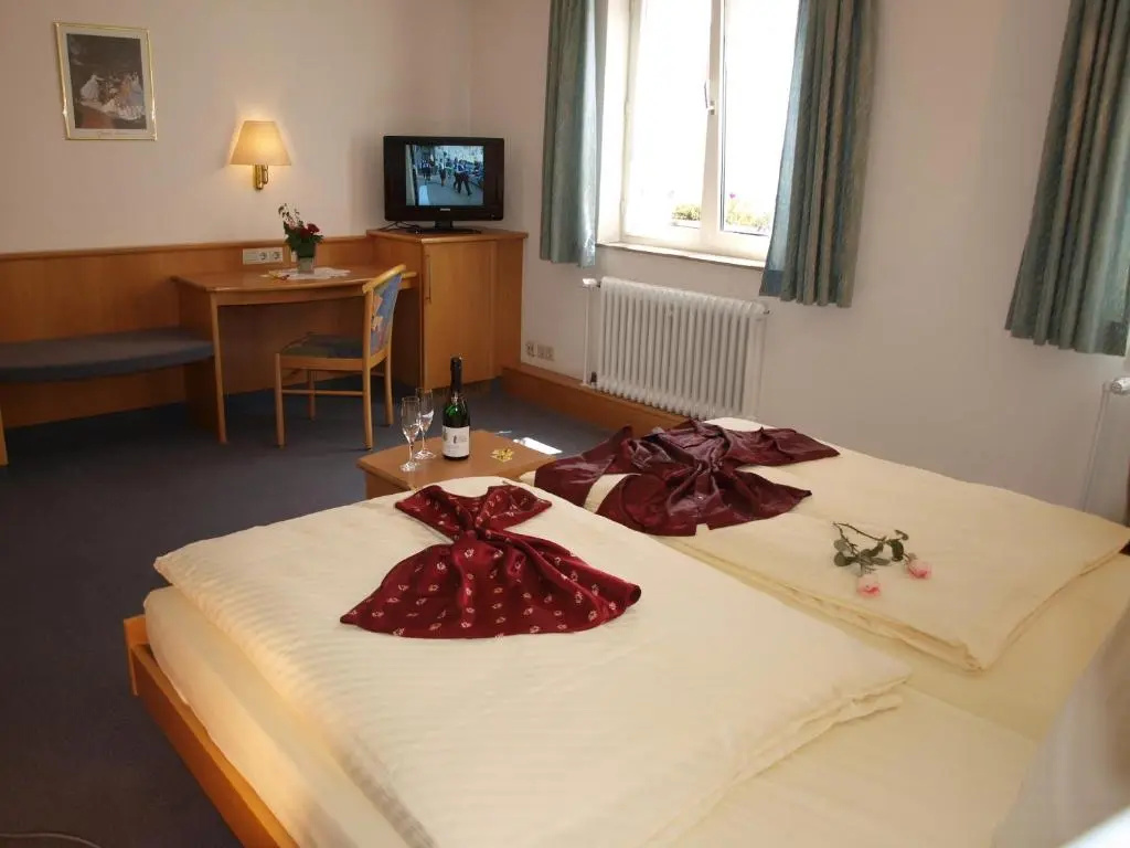 Hotel Gasthof Bren - Chambres