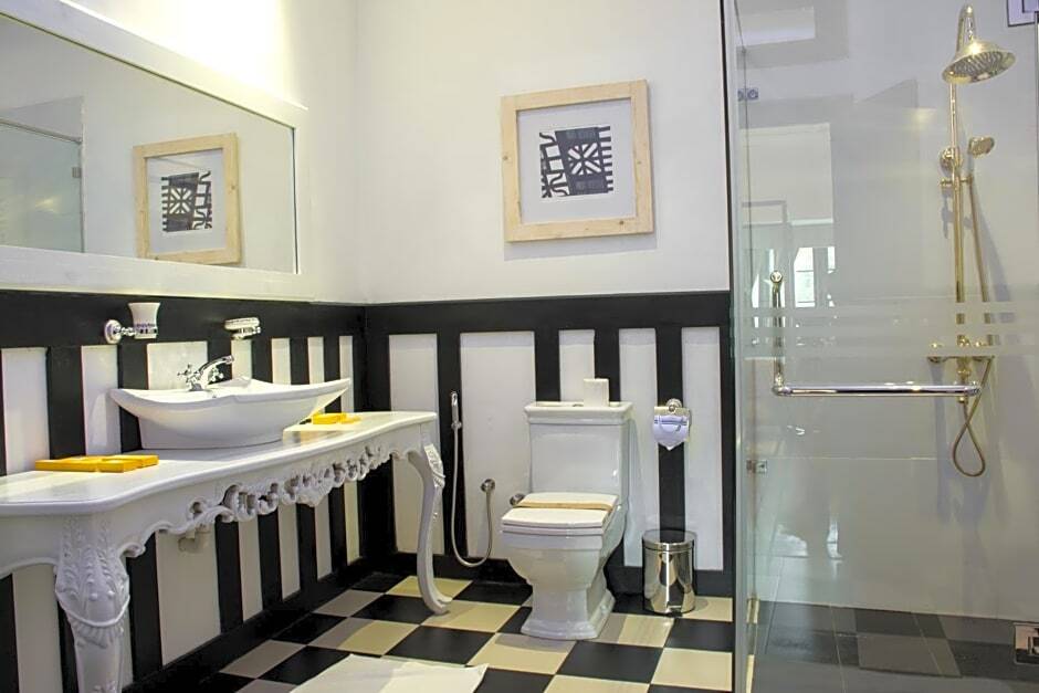 The Oliphant Boutique Villa