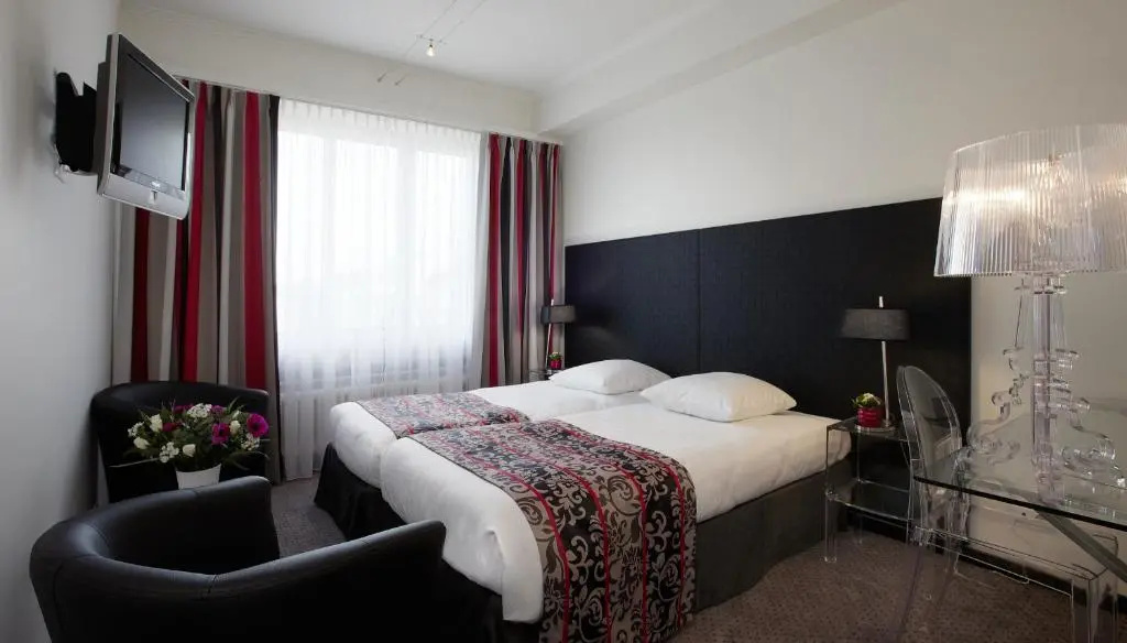 Hotel Suisse - Chambres