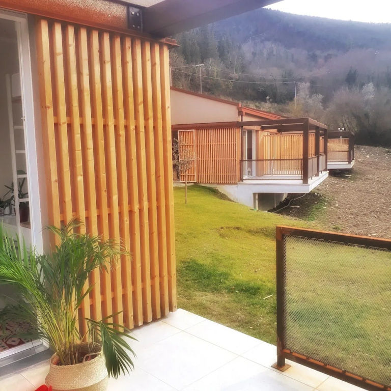 Apartment with mountain view
