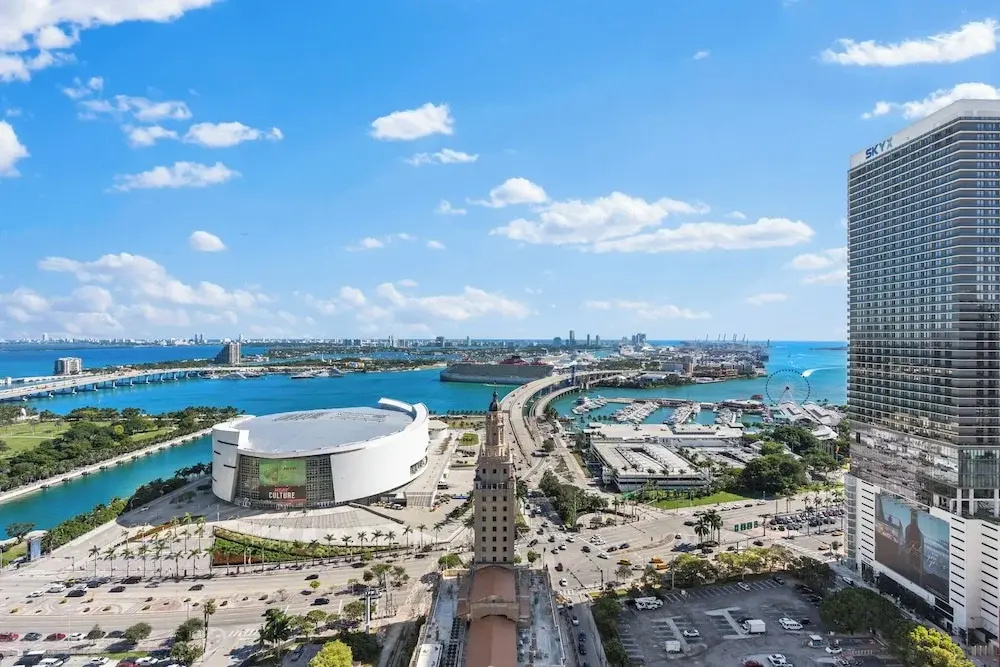 Luxury Condos in Downtown Miami