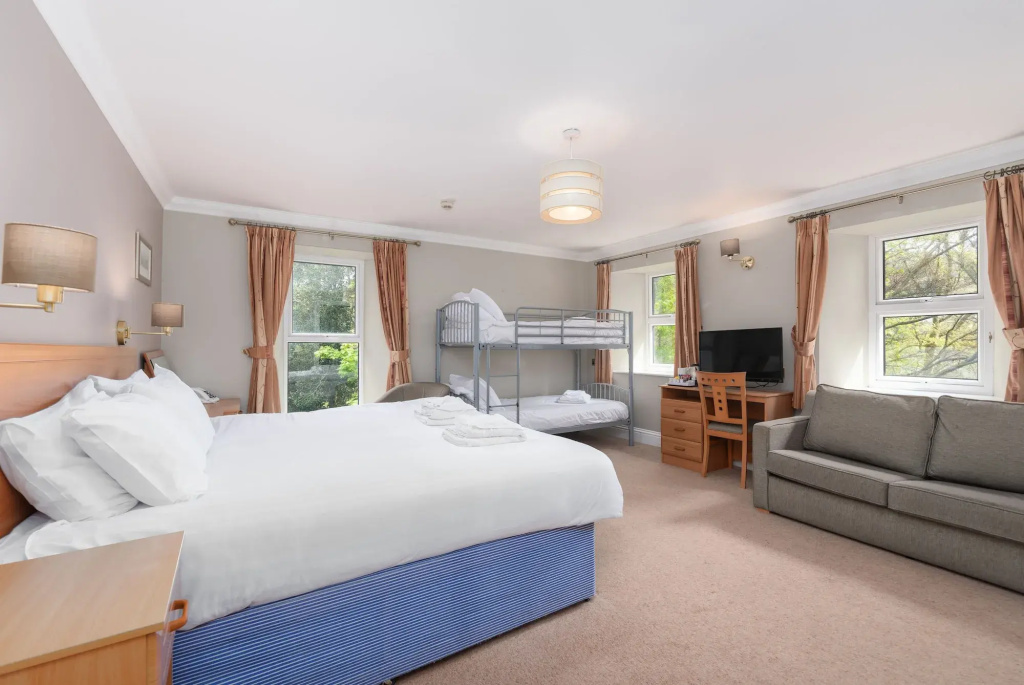 Hotel photo 38