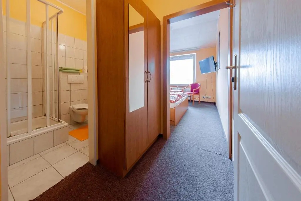 Standard Double room (full double bed)