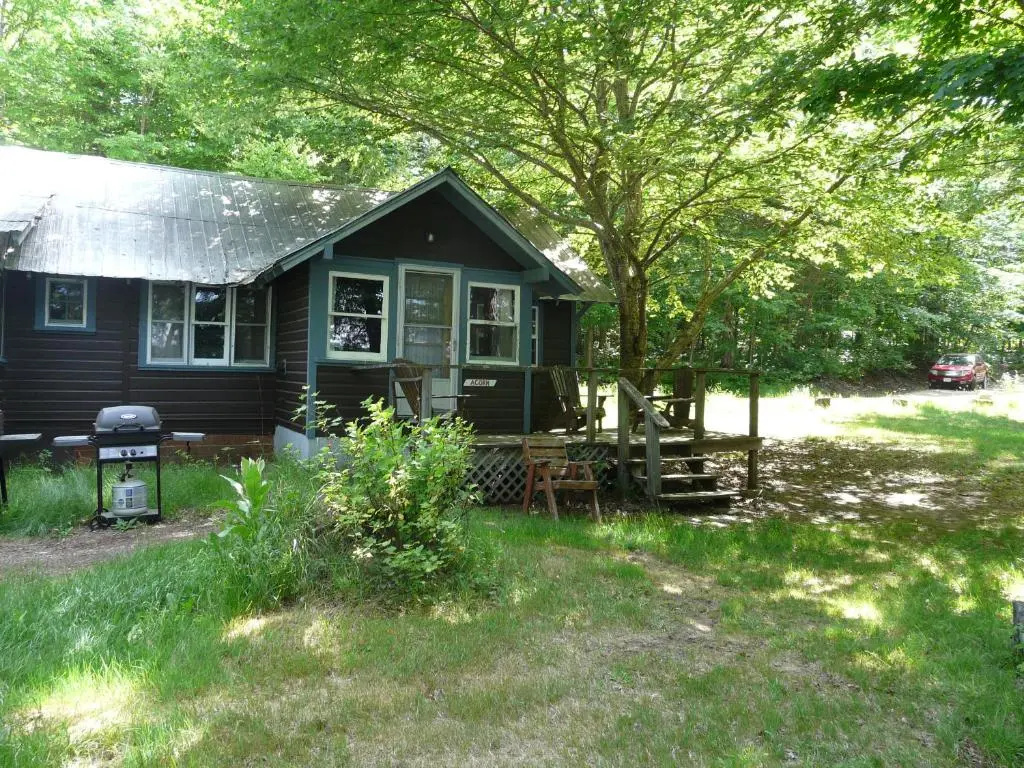 2 Bedrooms Cottage