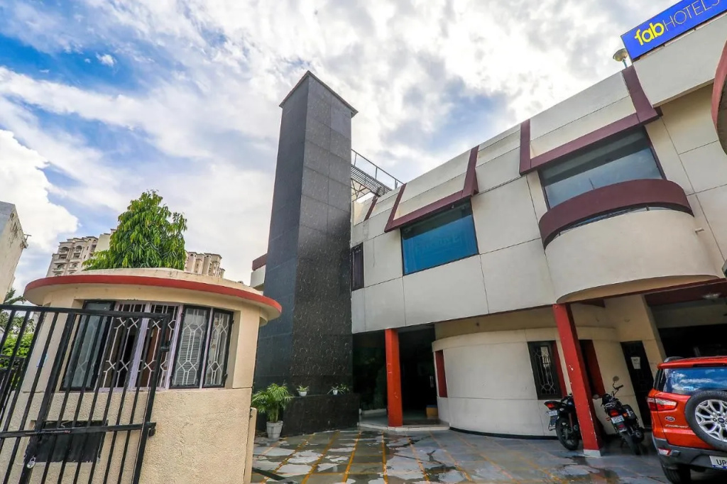 FabHotel Executive Guest House