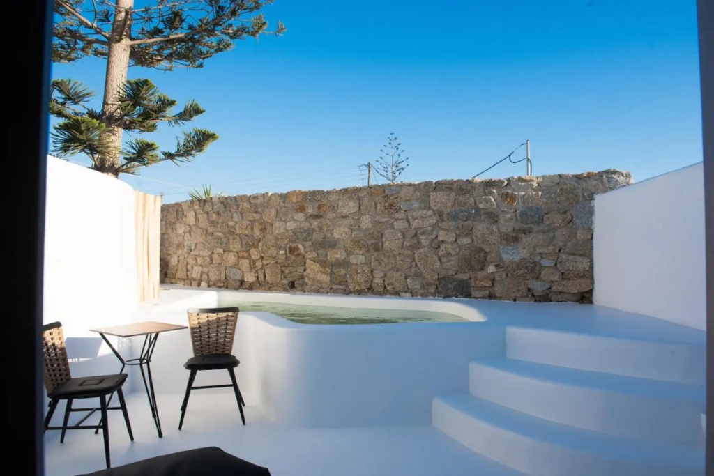 Balcony & Terrace