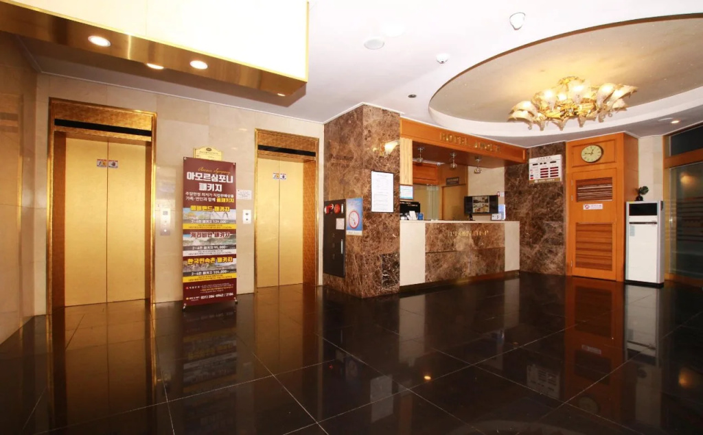 Hotel photo 9