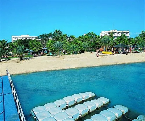 Louis Phaethon Beach Club - фото 25