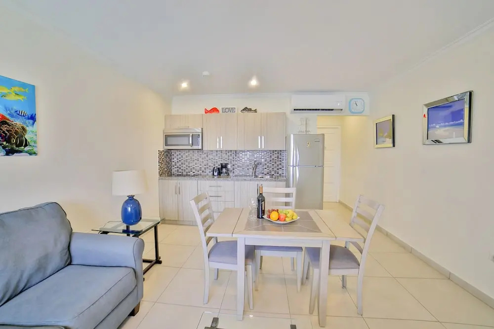 Pearl Aruba Condos - Général