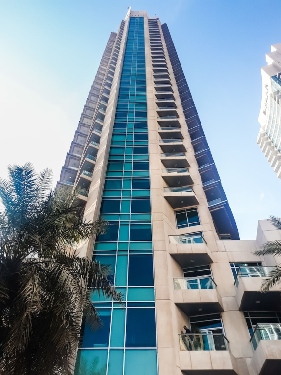 HiGuests - The Lofts Tower