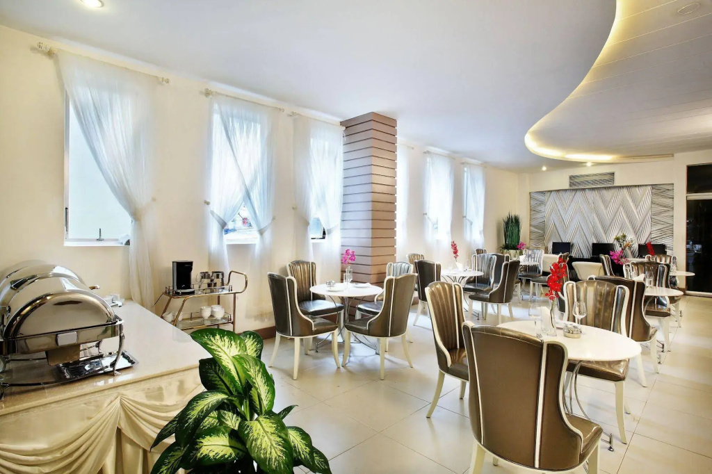A&EM - The Petit Hotel - Général