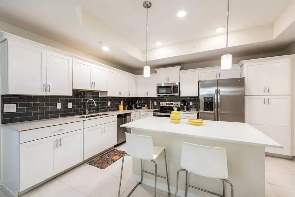 3BR Apartment - Great Location Super Comfort