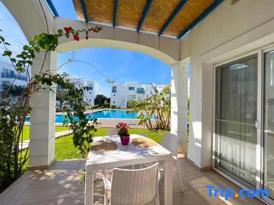 Garden Loft with Pool in Alsancak Kyrenia by HolidayKeys
