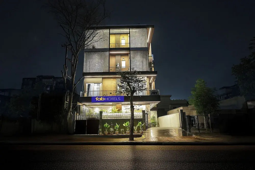 Fabhotel Inn Of Joy