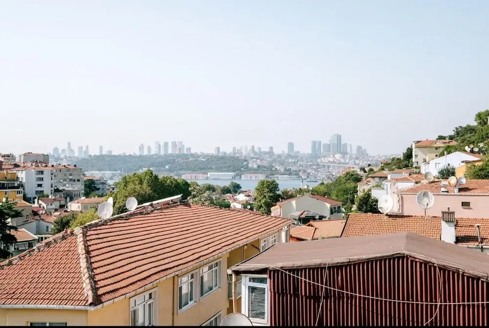 Stunning Sea View Loft 5 min to Park in Kuzguncuk