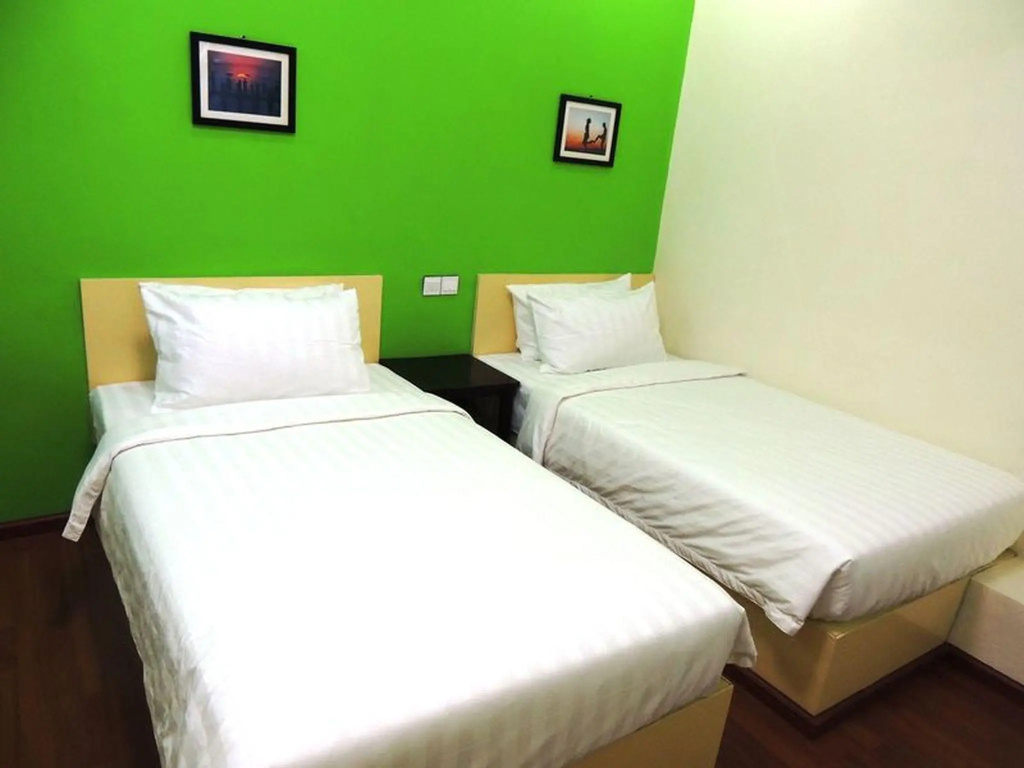 Economy Double room (twin beds)