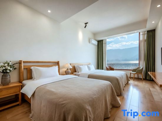Standard Family room with sea view