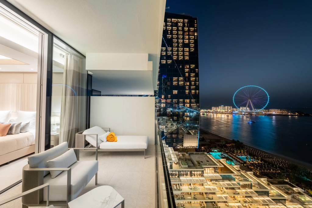 Отель Five Luxe JBR в Дубае