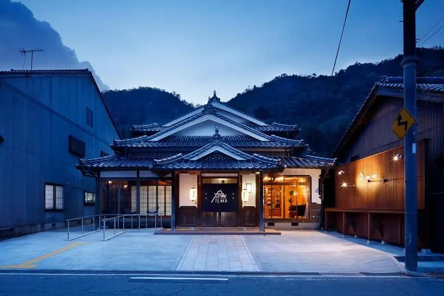 宿屋 天空
