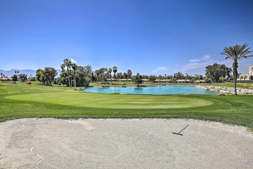 Resort-style Palm Desert Rental: Pickleball Courts