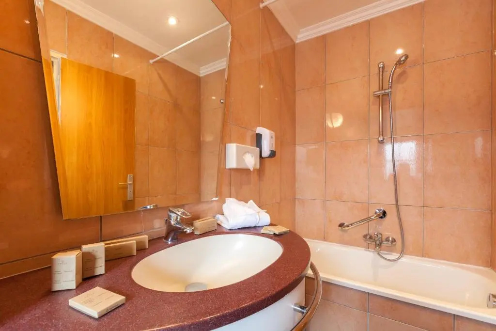 Grand Hôtel Amelot - Chambres