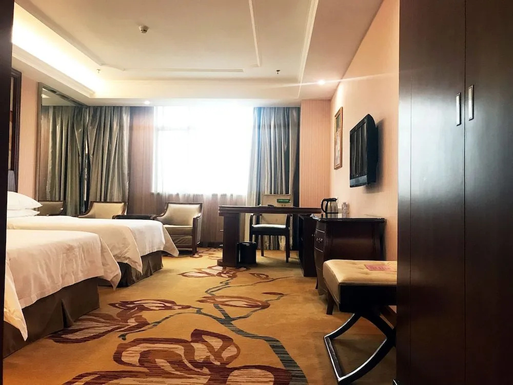Vienna International Hotel photo 5