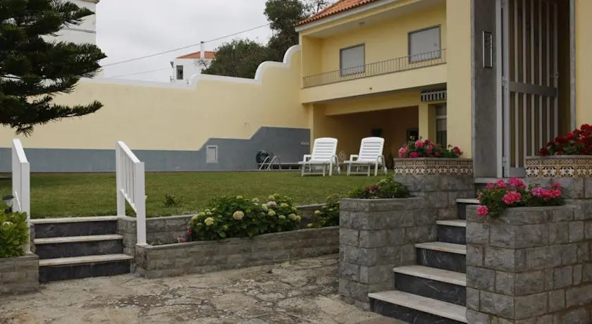 Villa V Ericeira Apartments