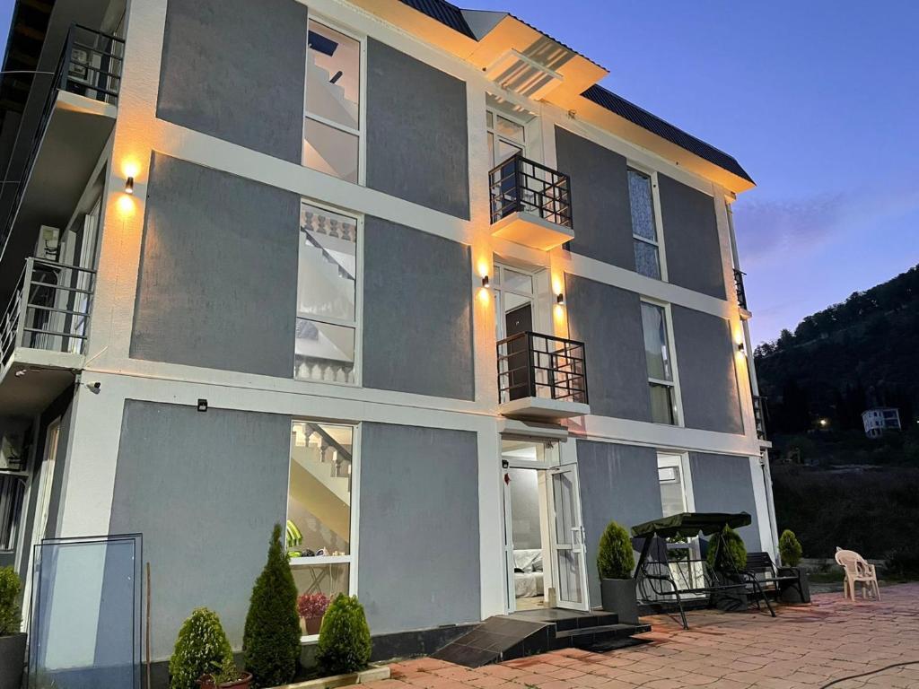 Новый Афон: Отель Mirraflores Hotel