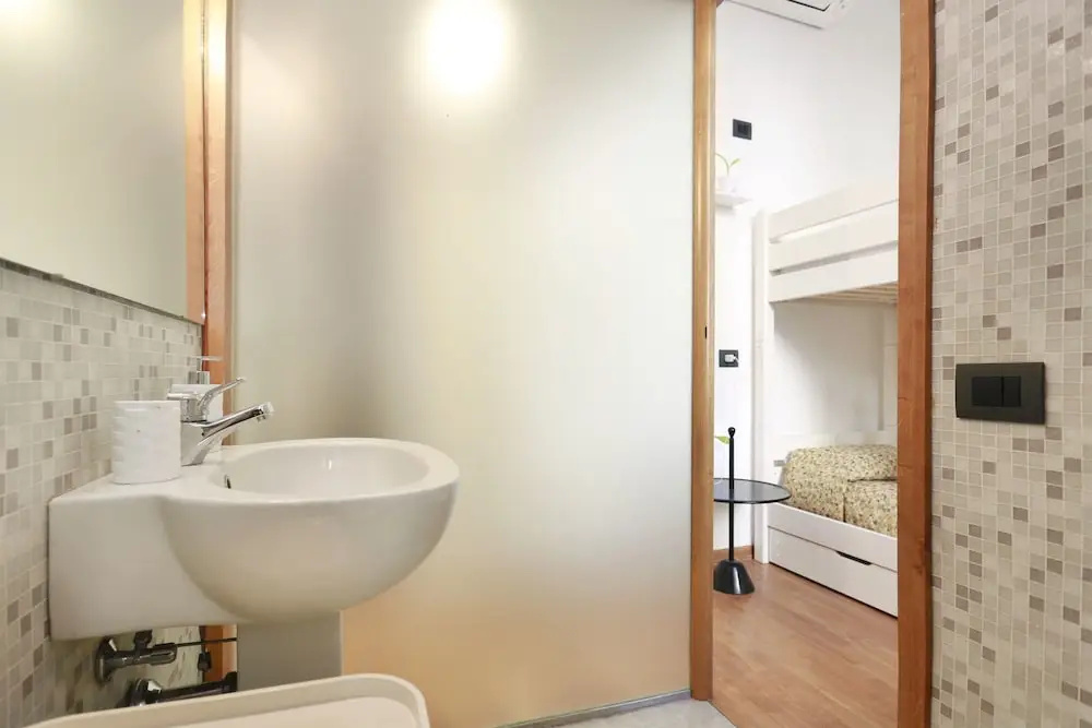 Standard Single room (single bed)