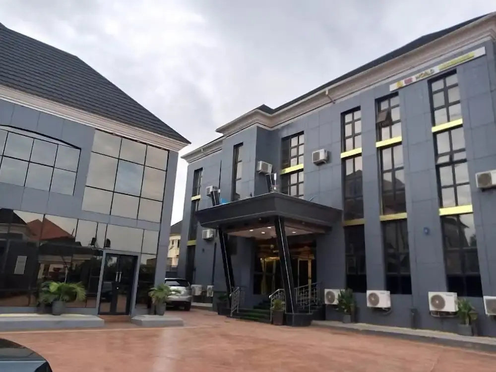 One World Luxury Hotel