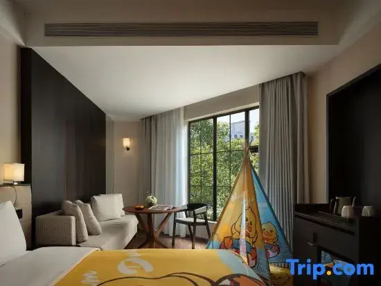 Standard Family room