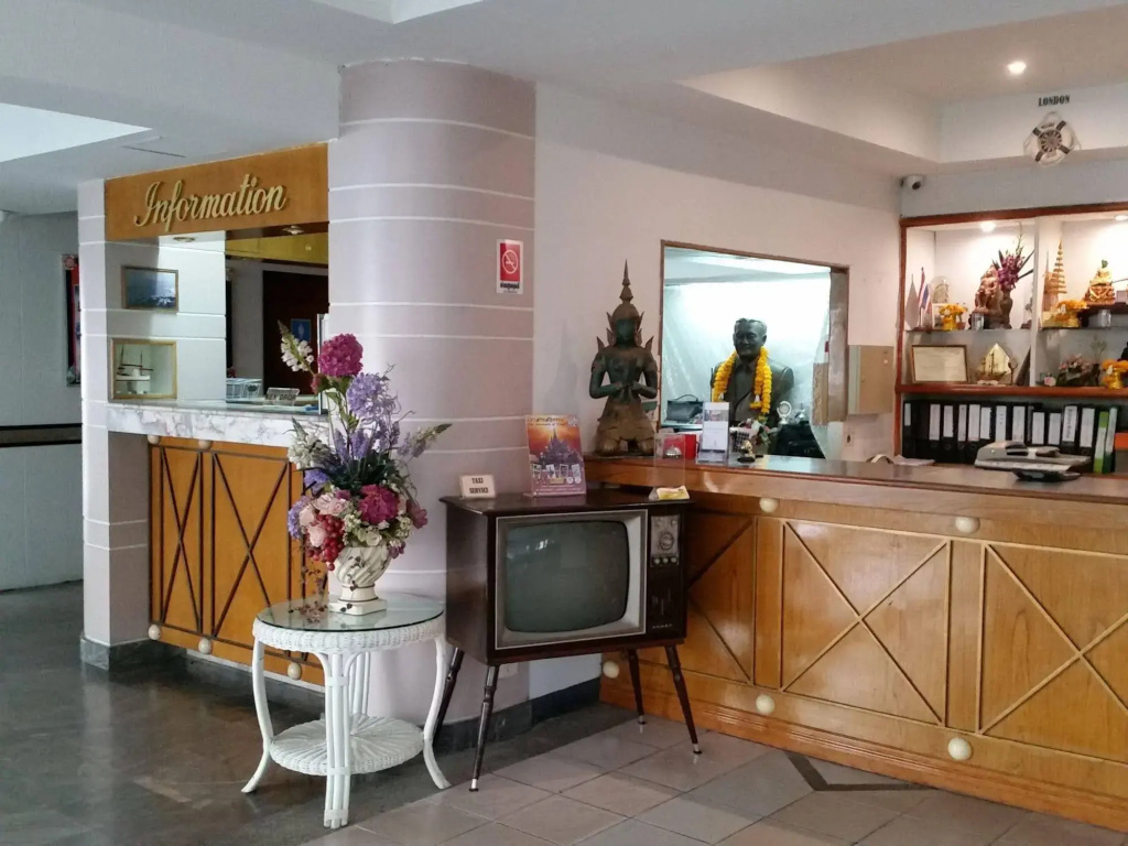 Hotel photo 12