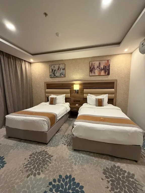 Executive Suite with city view