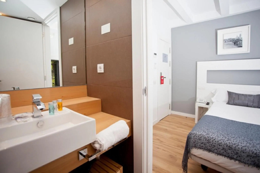Economy Single room