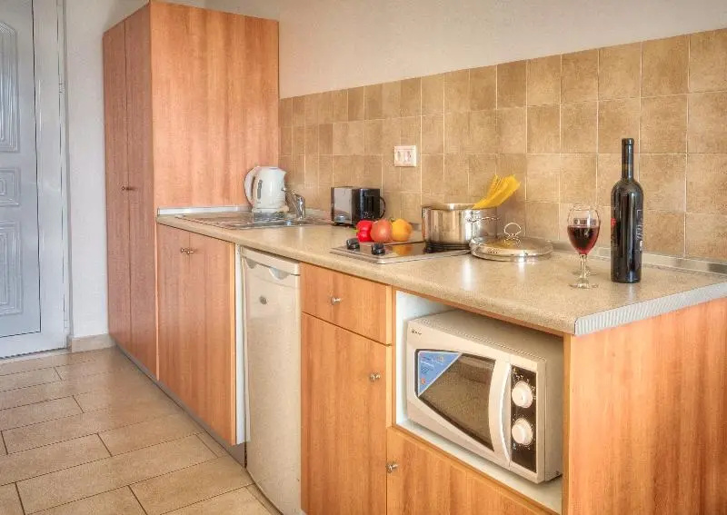 Matina Pefkos Aparthotel - Chambres