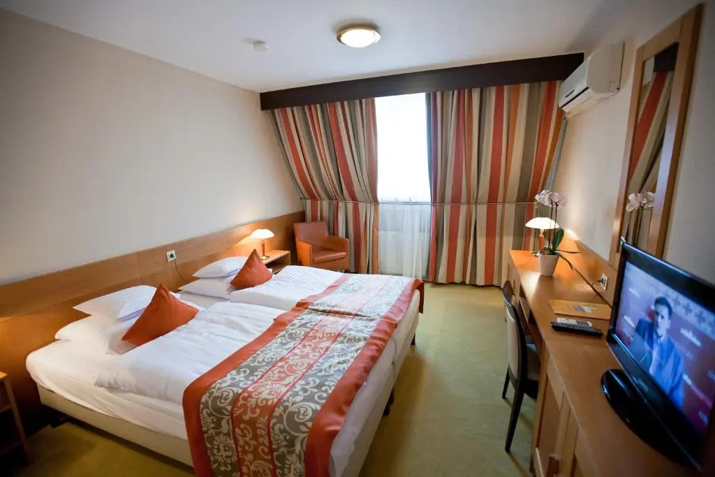 Hotel Sopron - Chambres