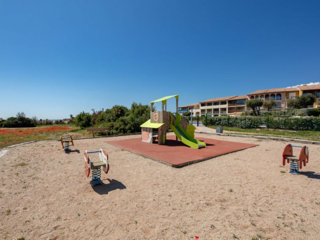 Beach & Waterfront