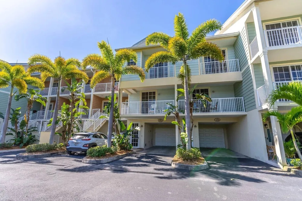 3216 Little Harbor