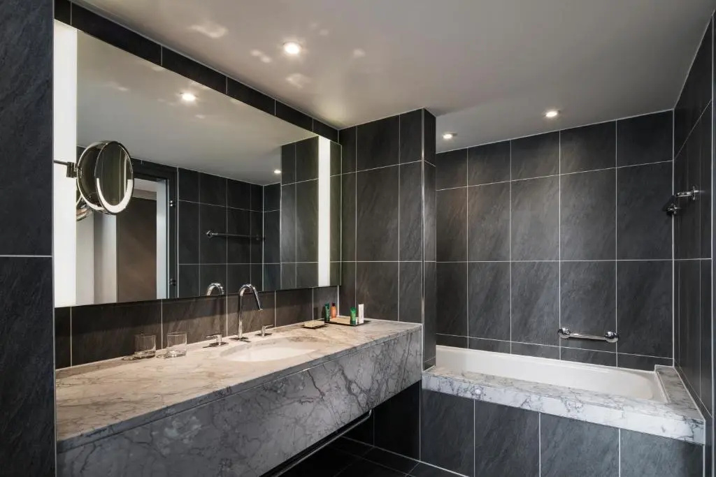 Hilton Vienna Plaza - Chambres