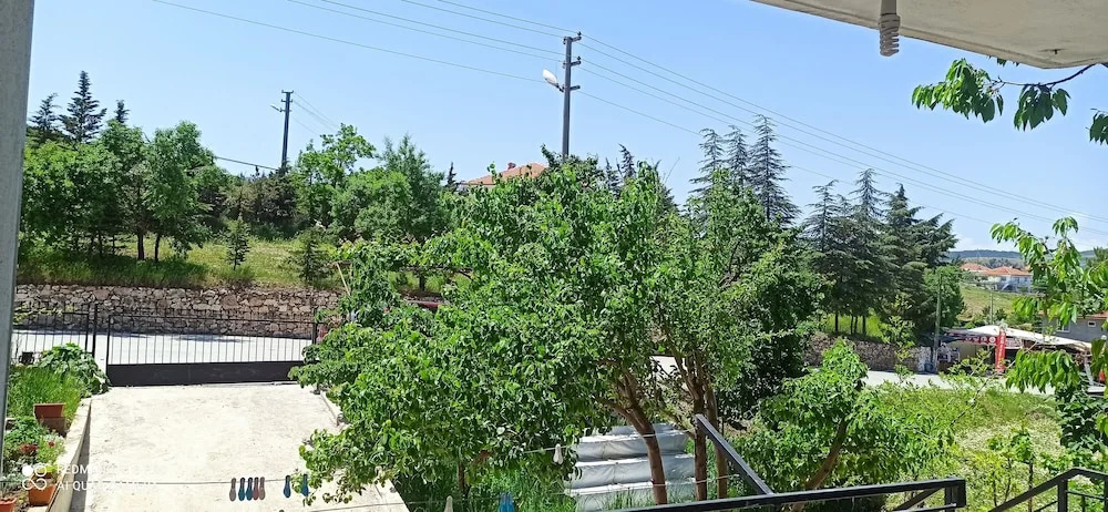 Salda Gölü Kumsalda Apart Pansiyon