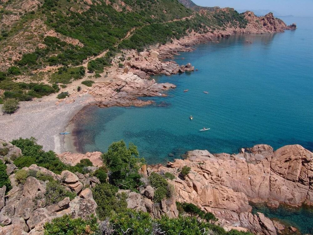 Beach & Waterfront