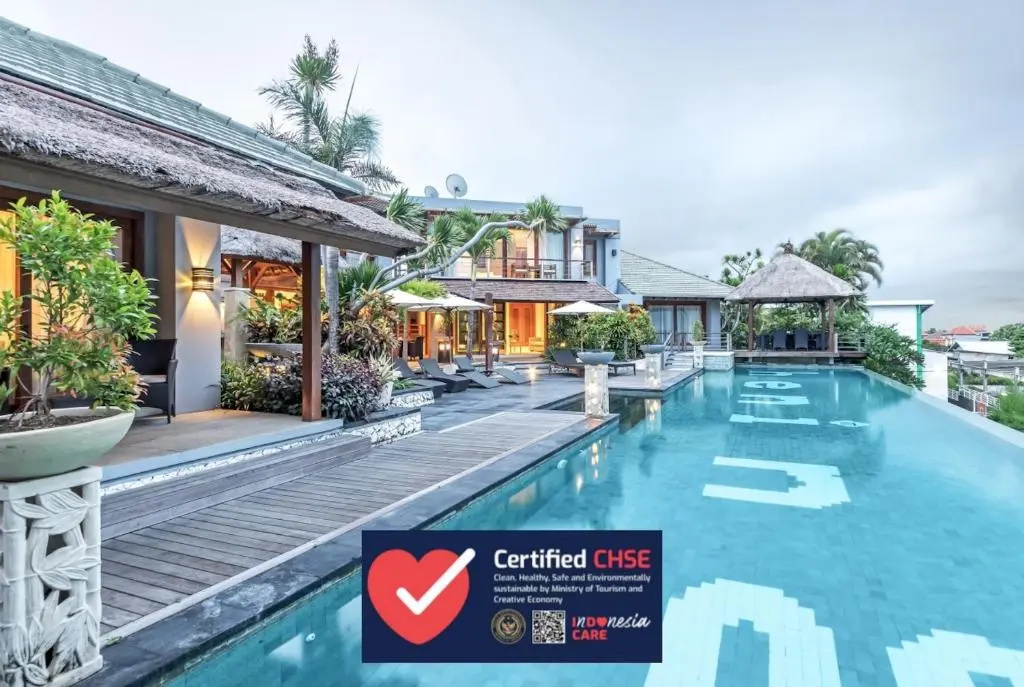 5 Bedrooms Villa with sea view