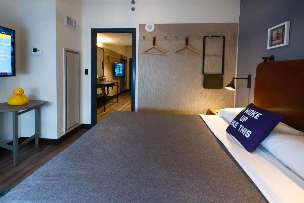 Moxy New Orleans Downtown French Quarter Area - Chambres