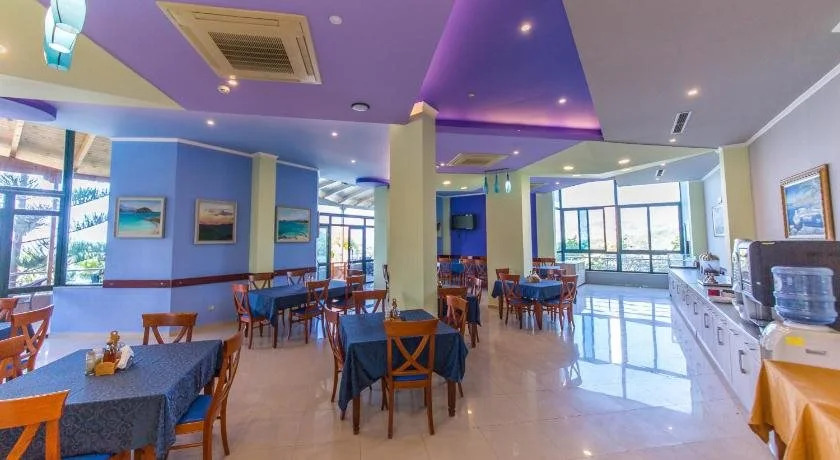 Hotel Bahamas - фото 23