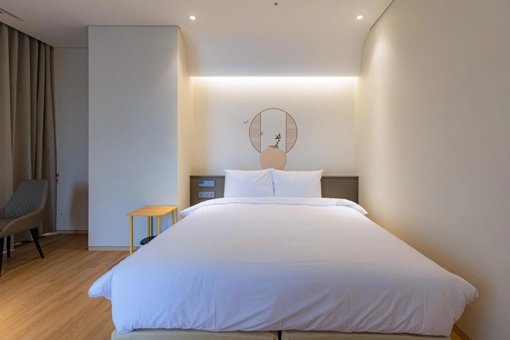 Stayrak Hotel — фото